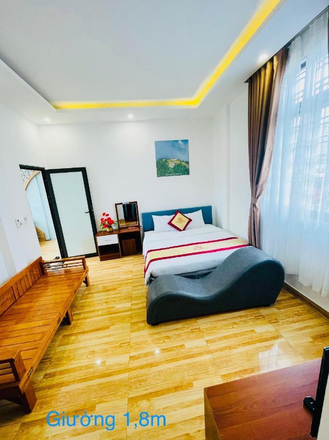 Sapphire Hotel Hue Esterno foto