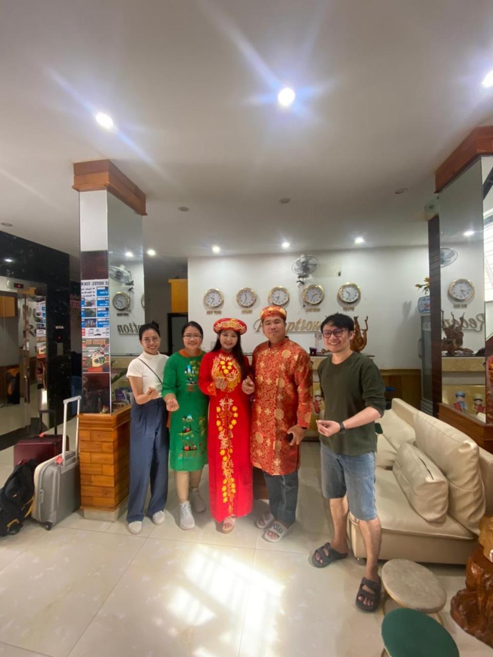 Sapphire Hotel Hue Esterno foto