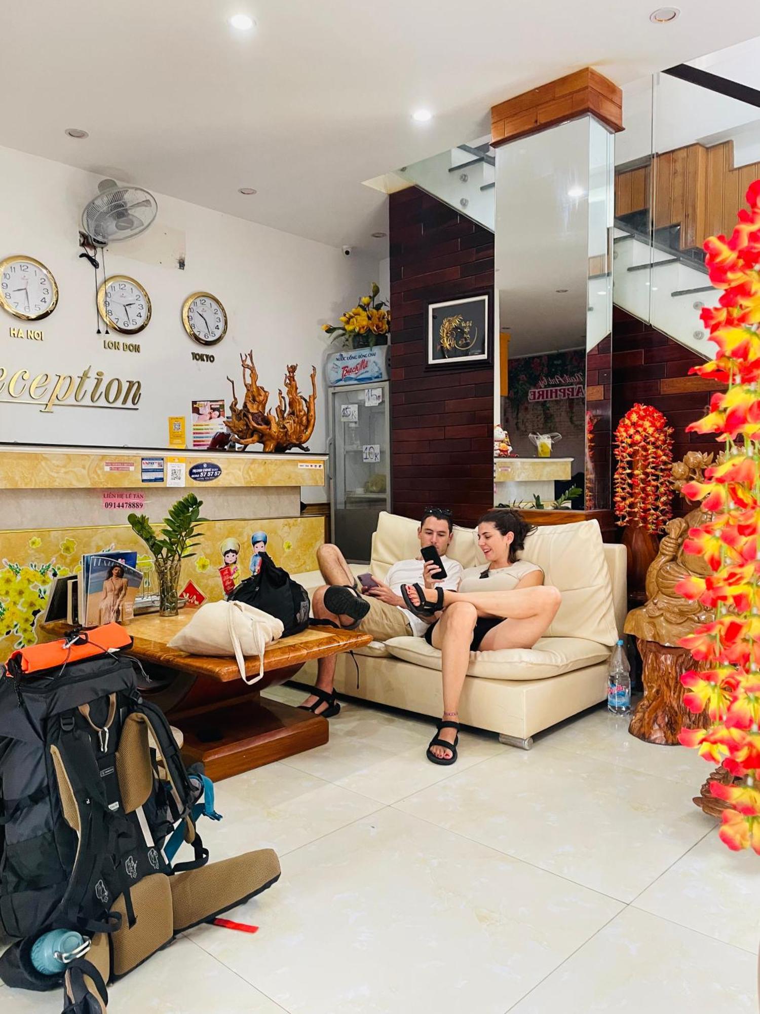 Sapphire Hotel Hue Esterno foto