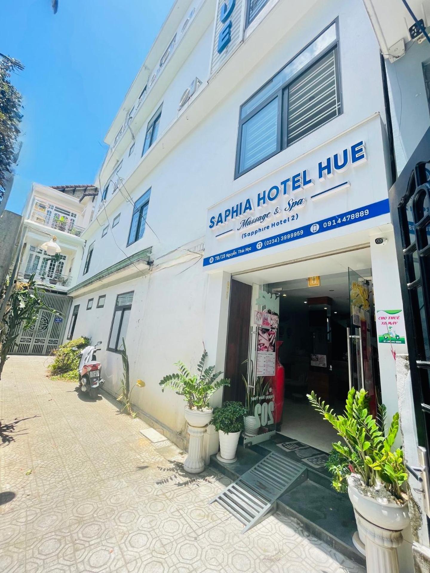 Sapphire Hotel Hue Esterno foto